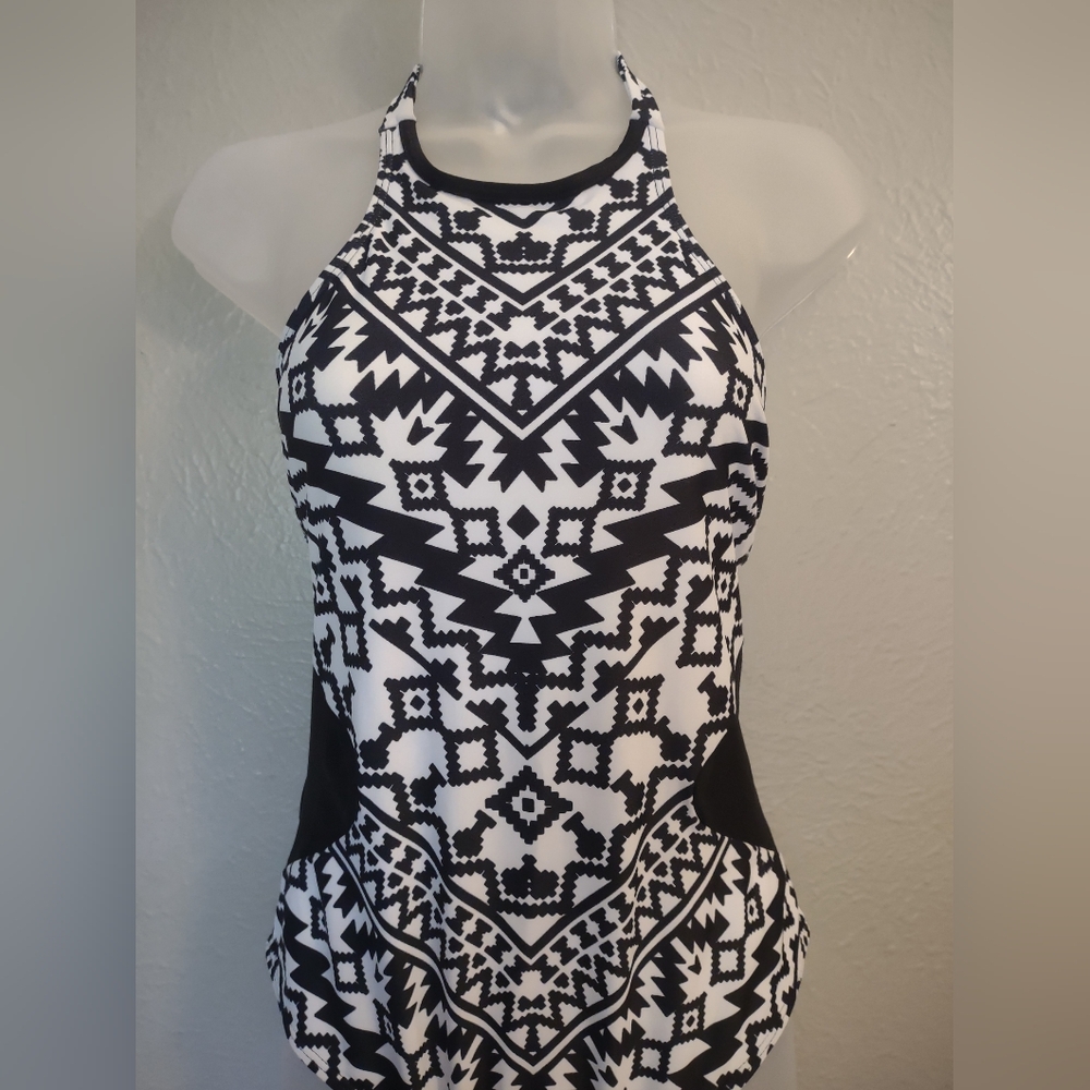 Tribal Print White Black High-Neck Halter One-Piece Swimsuit Size Large - Picture 7 of 12
